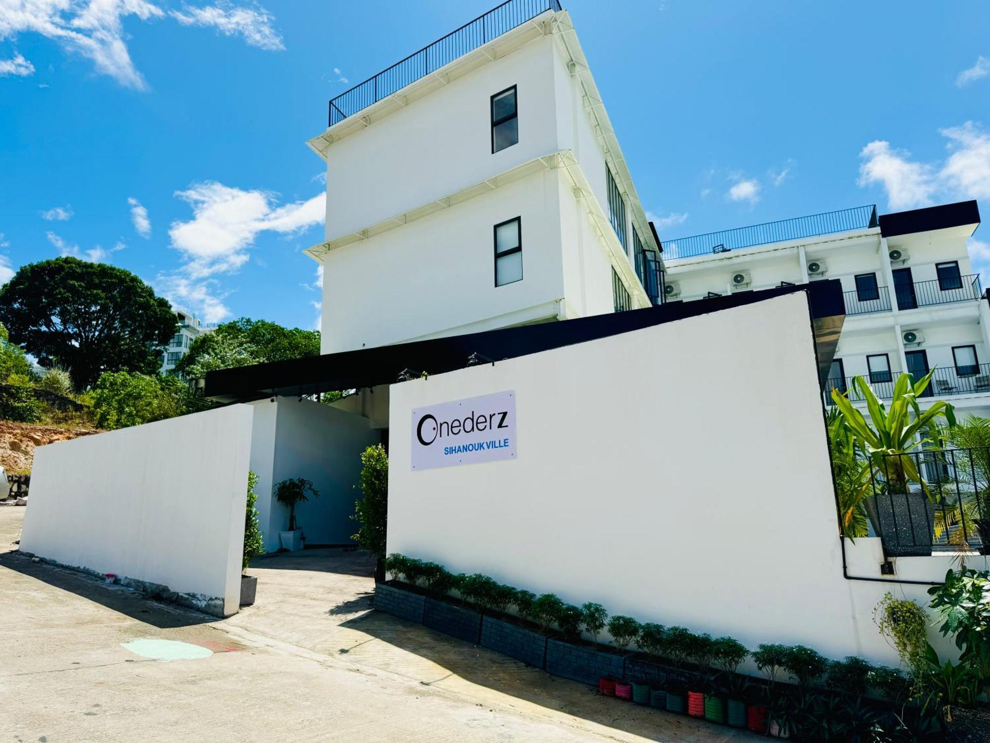 Onederz Sihanoukville - 10 Mins Walk From The Tourism Pier Exterior photo