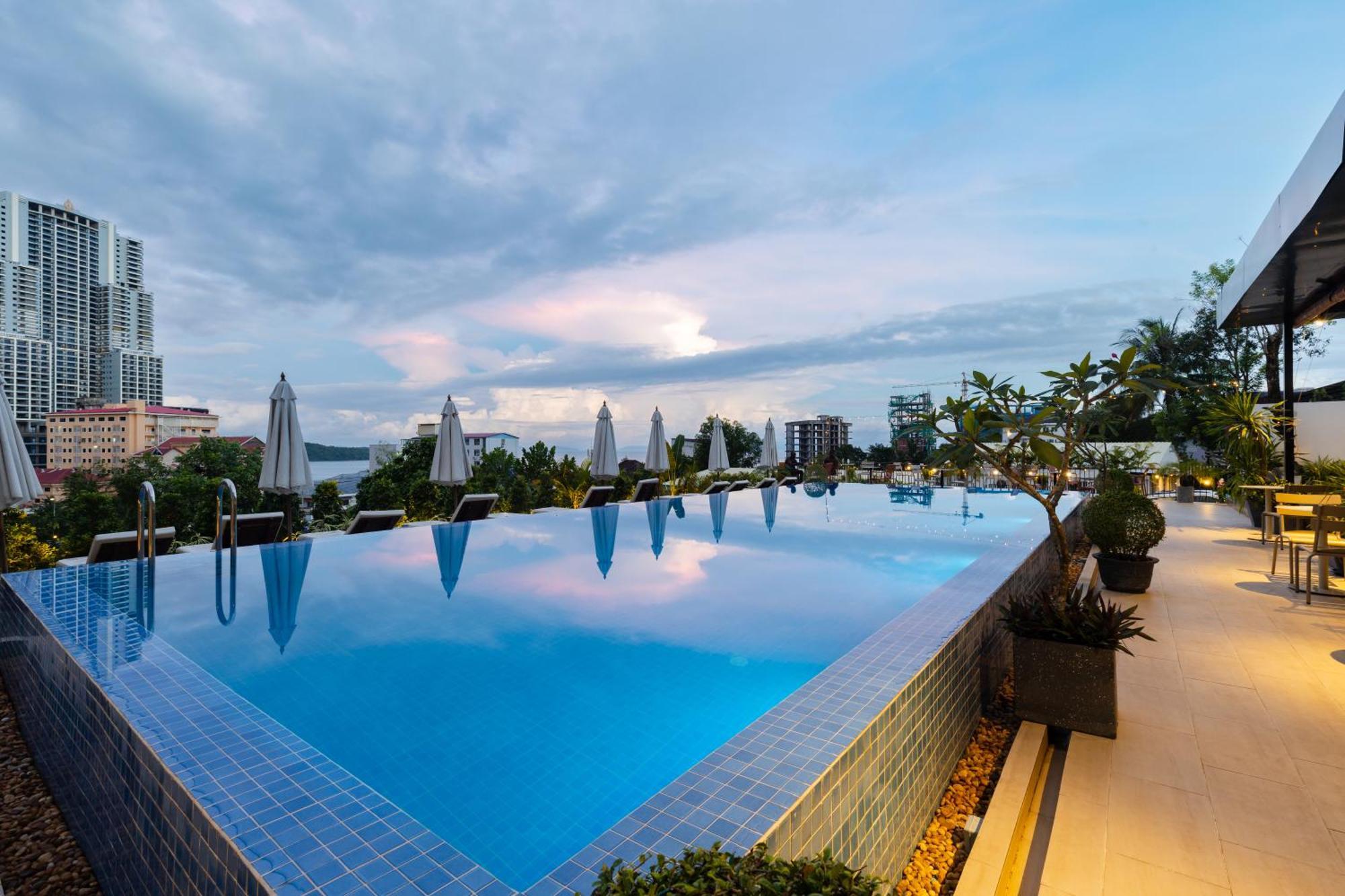 Onederz Sihanoukville - 10 Mins Walk From The Tourism Pier Exterior photo