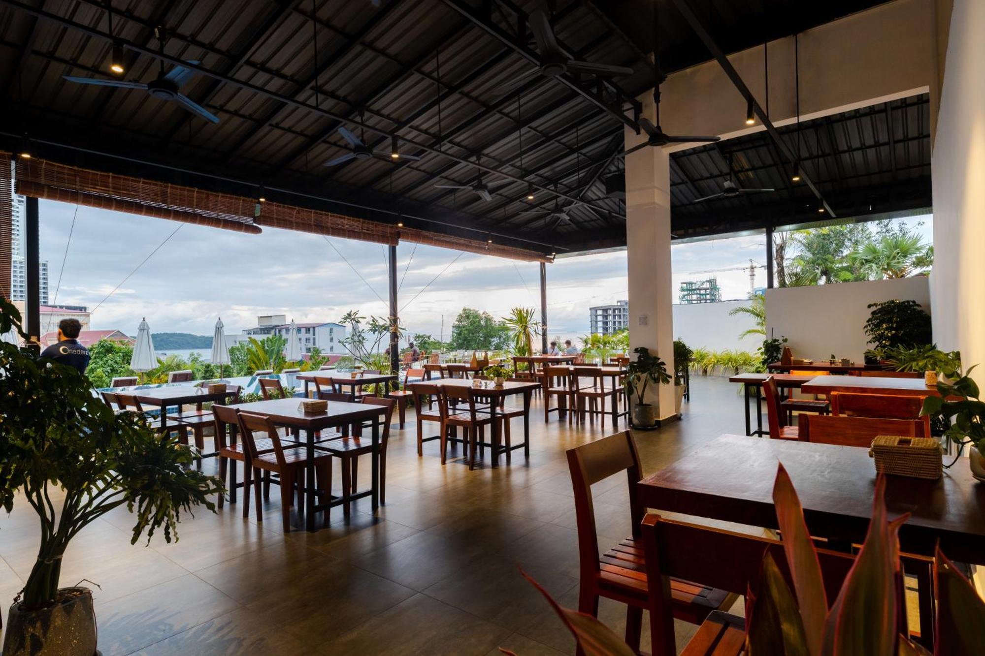 Onederz Sihanoukville - 10 Mins Walk From The Tourism Pier Exterior photo